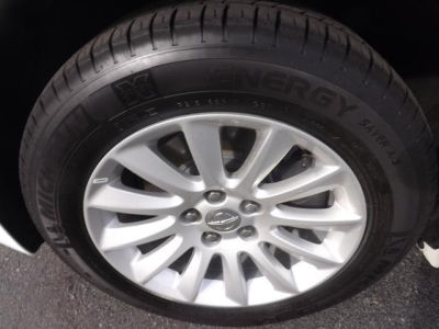 2012 Chrysler 300  Base