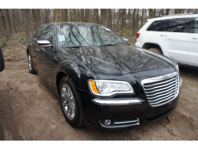 2012 Chrysler 300  Limited