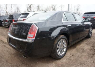 2012 Chrysler 300  Limited