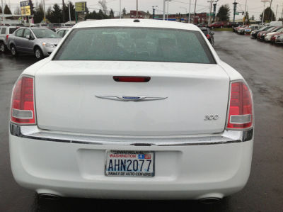 2011 Chrysler 300  Limited
