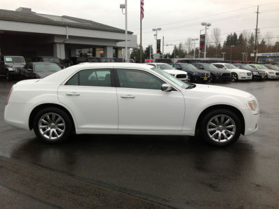 2011 Chrysler 300  Limited
