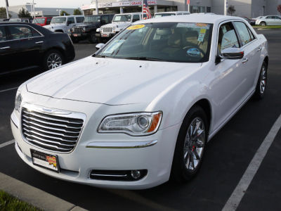 2012 Chrysler 300  Limited