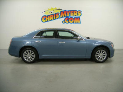2011 Chrysler 300  Limited