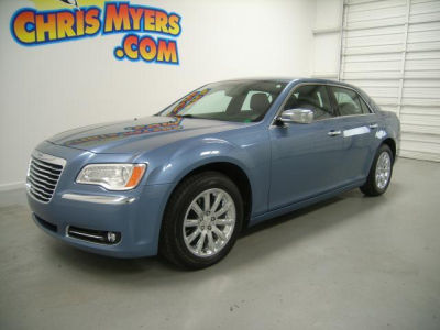 2011 Chrysler 300  Limited