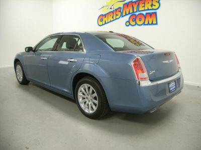 2011 Chrysler 300  Limited