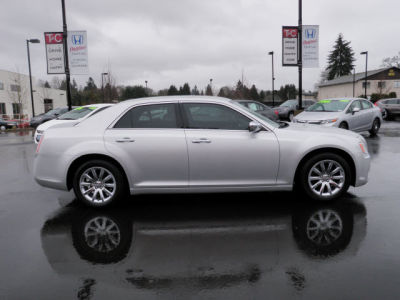 2012 Chrysler 300  Limited