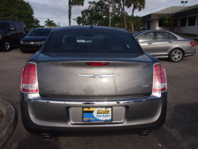 2012 Chrysler 300  Limited