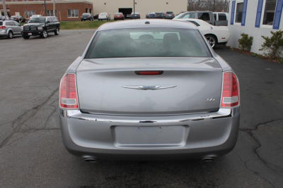 2011 Chrysler 300  Limited
