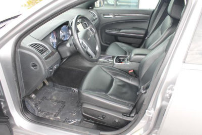 2011 Chrysler 300  Limited