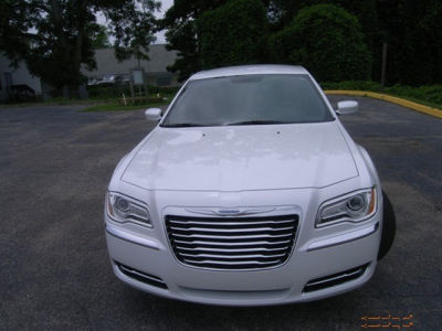 2012 Chrysler 300  Base