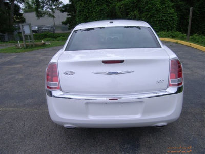 2012 Chrysler 300  Base
