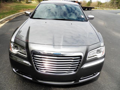 2012 Chrysler 300  Limited