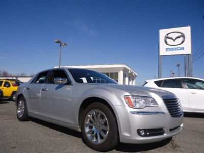 2012 Chrysler 300  Limited