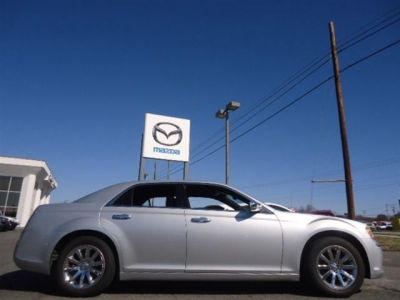 2012 Chrysler 300  Limited