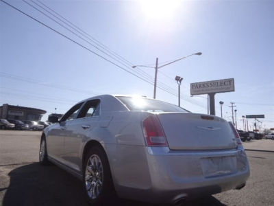 2012 Chrysler 300  Limited