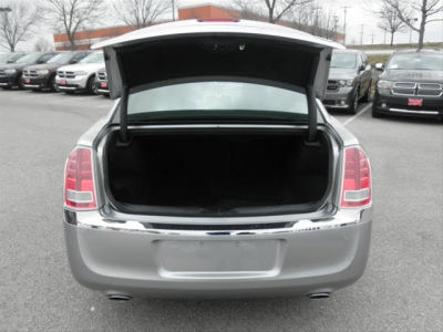 2011 Chrysler 300  Limited