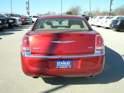 2012 Chrysler 300  Base