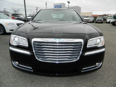 2012 Chrysler 300  Limited