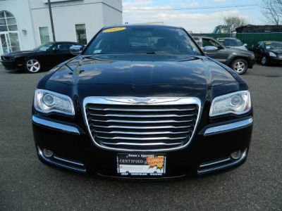 2012 Chrysler 300  Limited