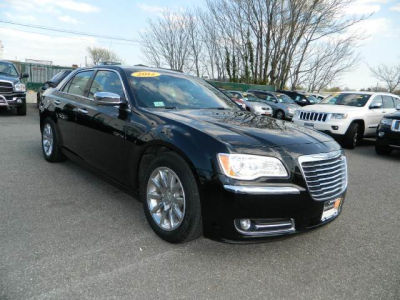 2012 Chrysler 300  Limited