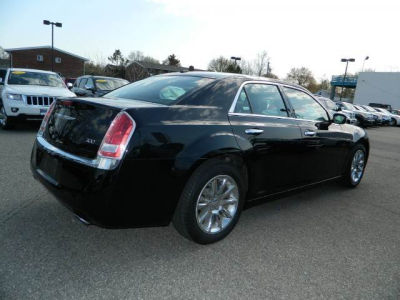 2012 Chrysler 300  Limited