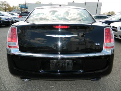 2012 Chrysler 300  Limited