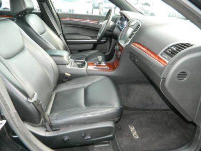 2012 Chrysler 300  Limited