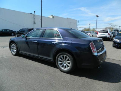 2012 Chrysler 300  Limited