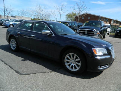 2012 Chrysler 300  Limited