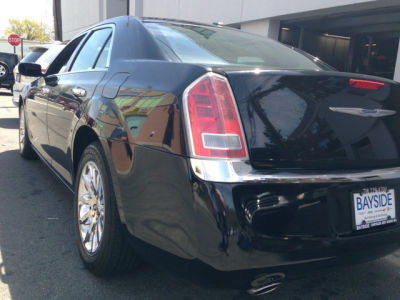 2012 Chrysler 300  Limited