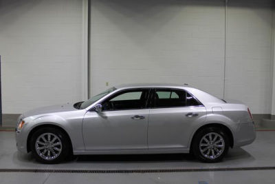 2012 Chrysler 300  Limited