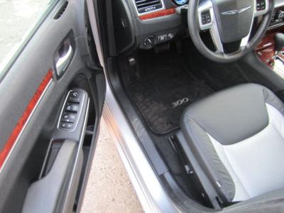 2012 Chrysler 300  Base