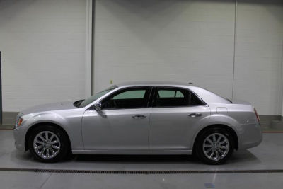 2012 Chrysler 300  Limited