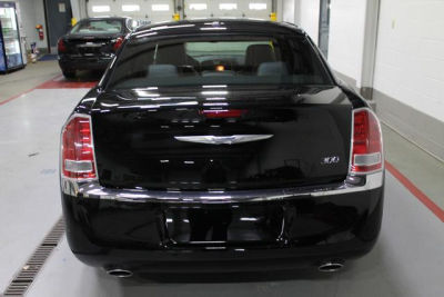 2012 Chrysler 300  Limited