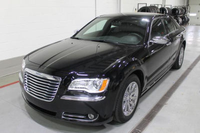 2012 Chrysler 300  Limited
