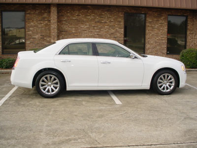 2012 Chrysler 300  Limited