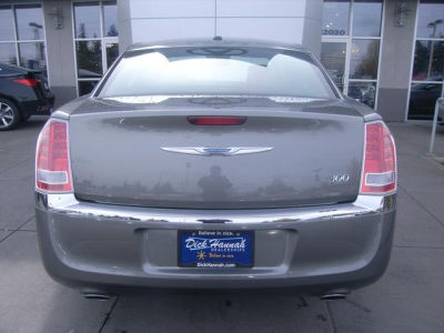 2012 Chrysler 300  Limited
