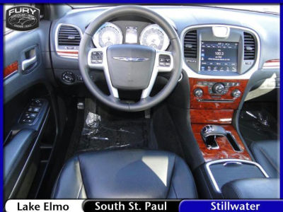 2012 Chrysler 300  Limited