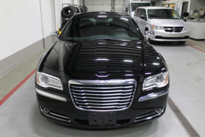 2012 Chrysler 300  Limited