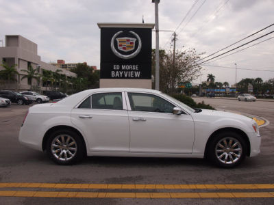 2011 Chrysler 300  Limited