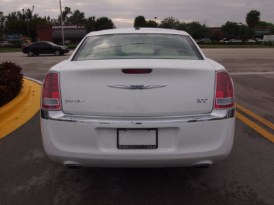 2011 Chrysler 300  Limited