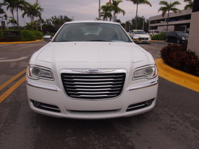 2011 Chrysler 300  Limited