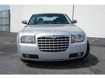 2010 Chrysler 300  Touring
