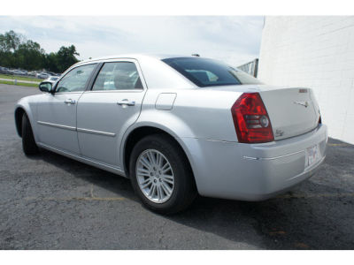 2010 Chrysler 300  Touring