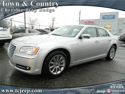 2012 Chrysler 300  Limited