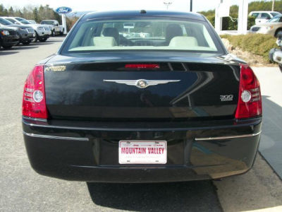 2010 Chrysler 300  Touring