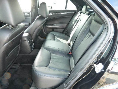 2011 Chrysler 300  Limited