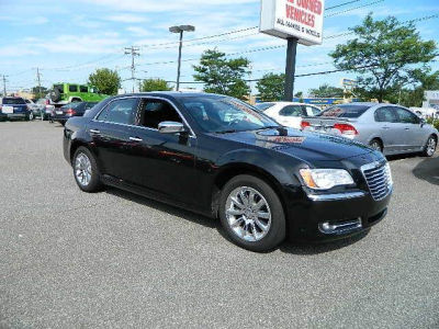 2011 Chrysler 300  Limited