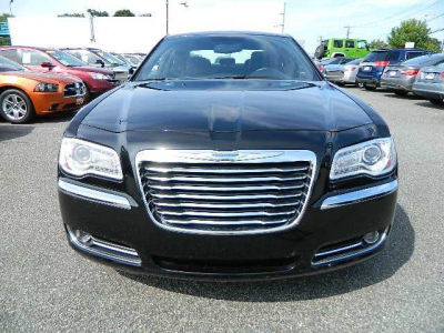 2011 Chrysler 300  Limited