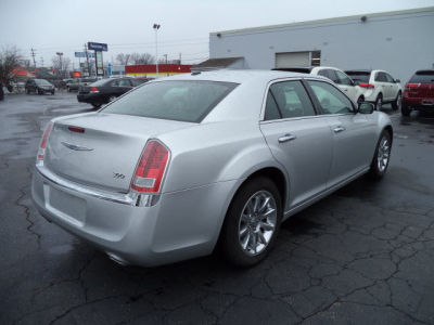2012 Chrysler 300  Limited